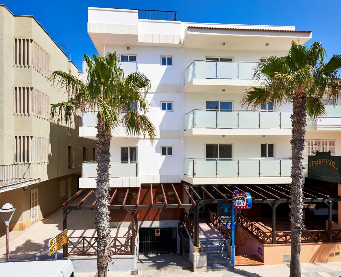 Apartamentos Charlys Can Picafort กันปิกาฟอร์ต ภายนอก รูปภาพ