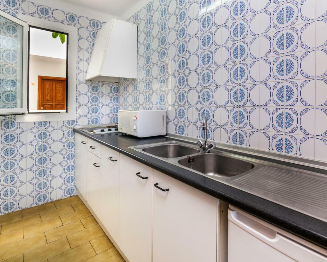 Apartamentos Charlys Can Picafort กันปิกาฟอร์ต ภายนอก รูปภาพ