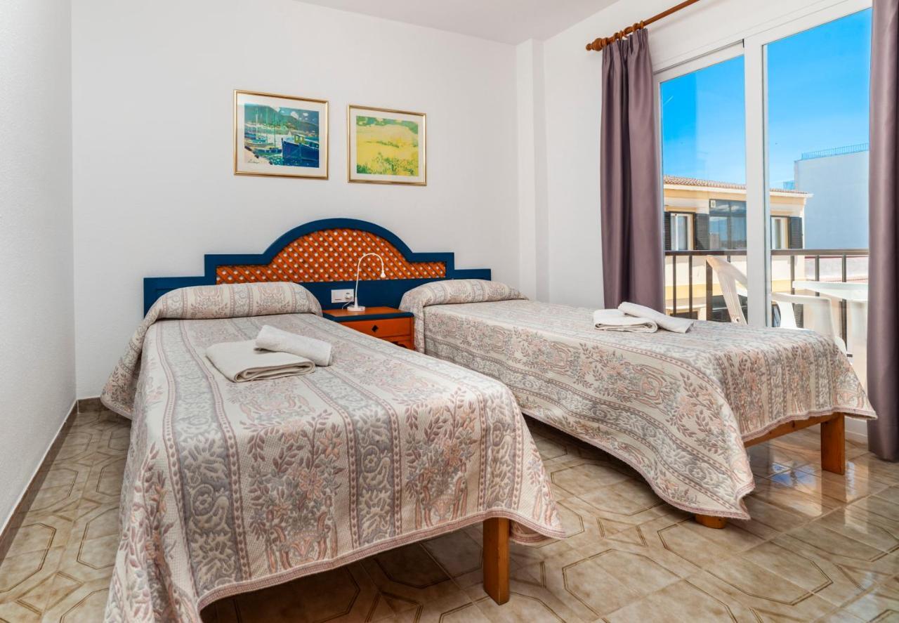 Apartamentos Charlys Can Picafort กันปิกาฟอร์ต ภายนอก รูปภาพ