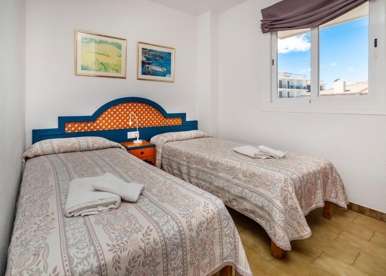 Apartamentos Charlys Can Picafort กันปิกาฟอร์ต ภายนอก รูปภาพ